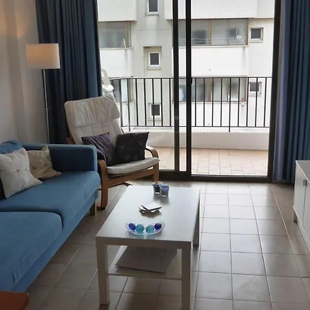 Apartamento Sunny With Pool
